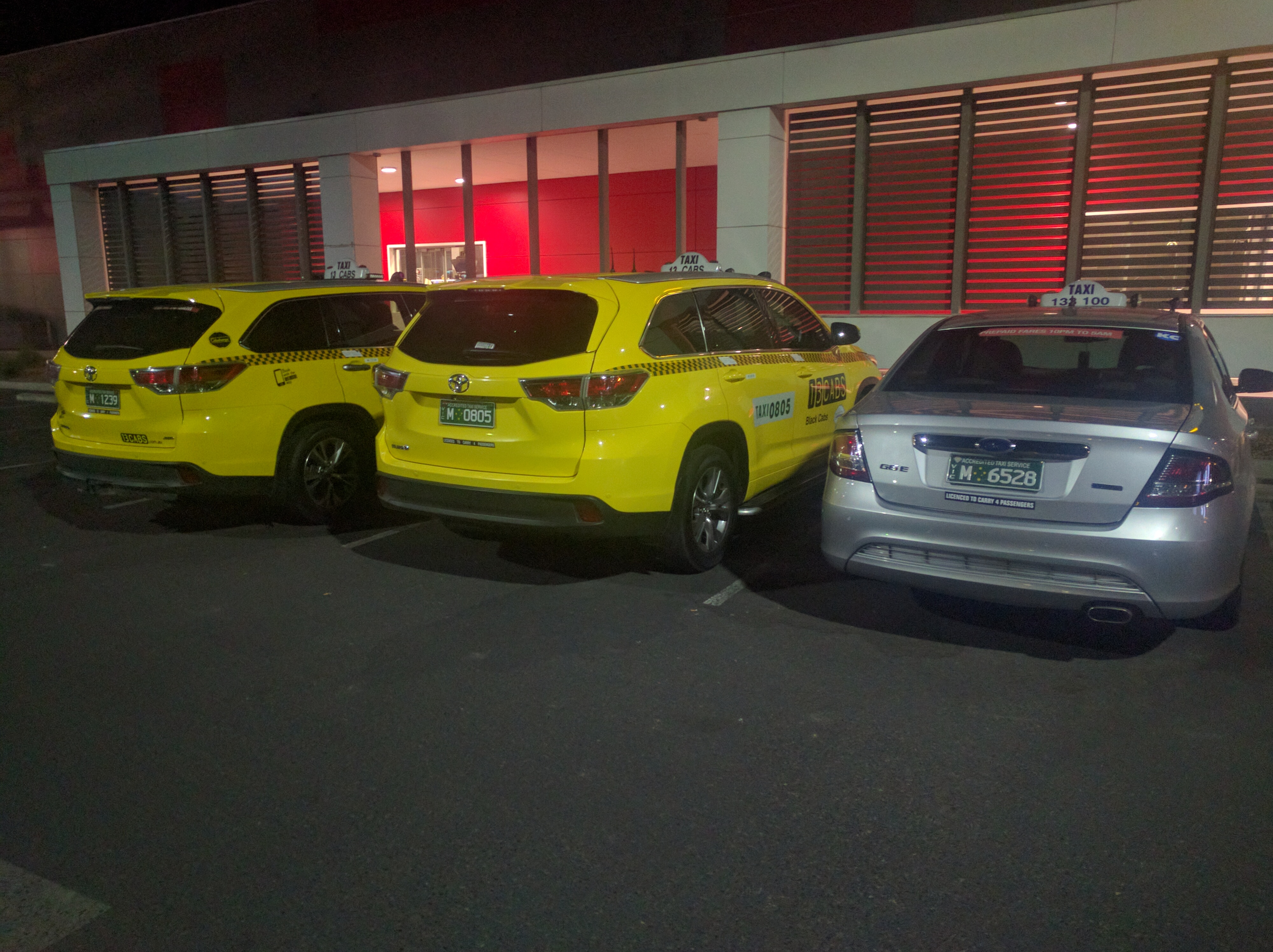 Melbourne Eastern Taxis provide both quality Sudan & Wagon cabs, suitable for all types of transport to and from local clubs, pubs & venues in Melbourne's East.